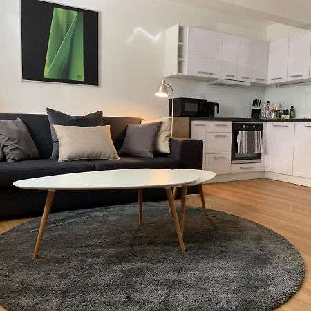 Ap 1 - Apartments 4U Brezinova "Overnight Simply" Hradec Králové Kültér fotó